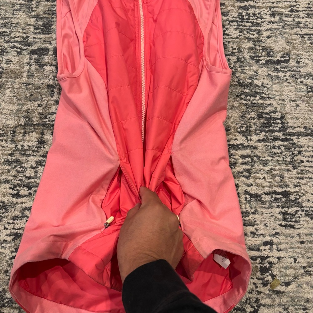 Zero Restriction Tess Performance Primaloft Golf … - image 6